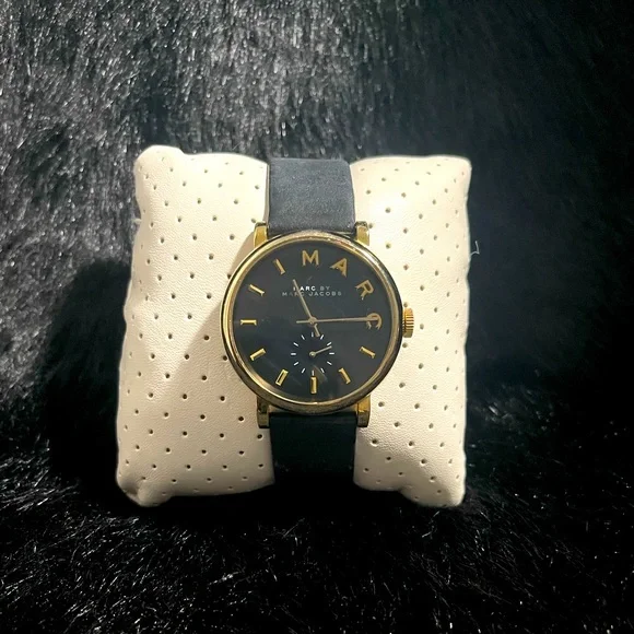 Marc By Marc Jacobs | Accessories | Marc By Marc Jacobs  display picture 1